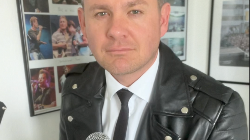 FRAUEN REGIEREN DIE WELT